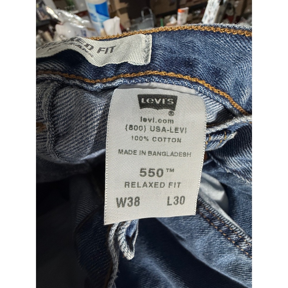 Levis‎ 550 Relaxed Fit Mens Jeans 38x30 Blue Denim Medium Wash 00550-4891 - Picture 3 of 14